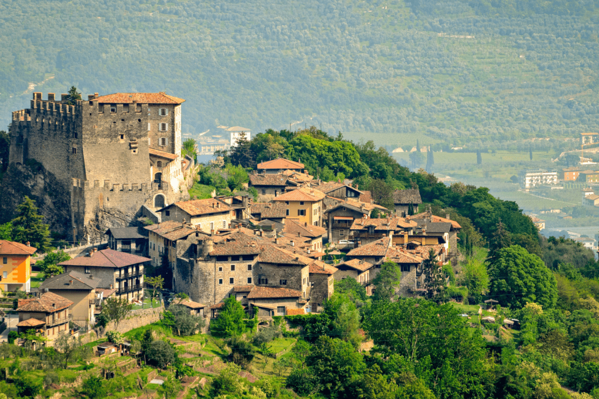 Tour tra i grandi castelli